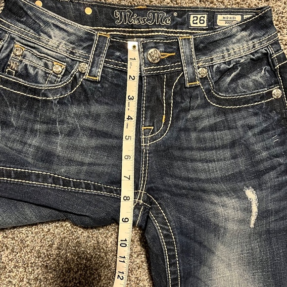 NEW LISTING: Miss Me Jeans, Women size 26, Mid rise boot cut, dark blue - Picture 4 of 16